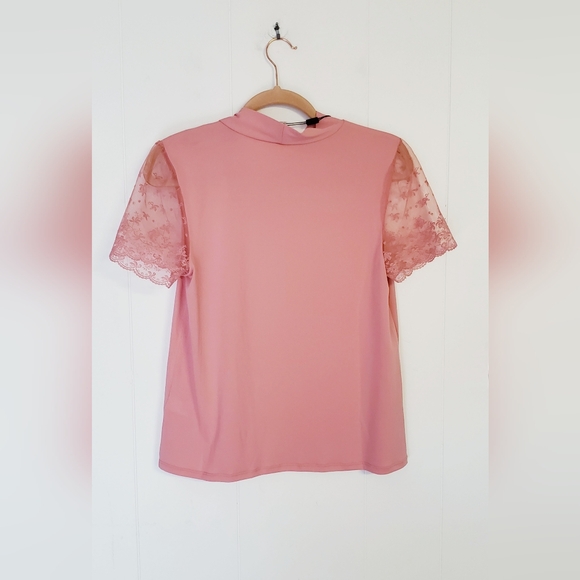 Cable & Gauge Bow Tie Mock Neck Top - Picture 2 of 9